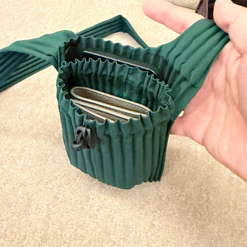 三宅一生 手機包 Homme Plisse 熱賣款-9