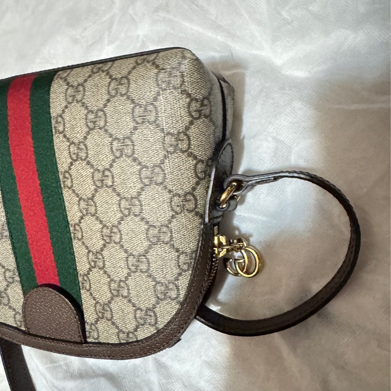 GUCCI 經典貝殼包-21