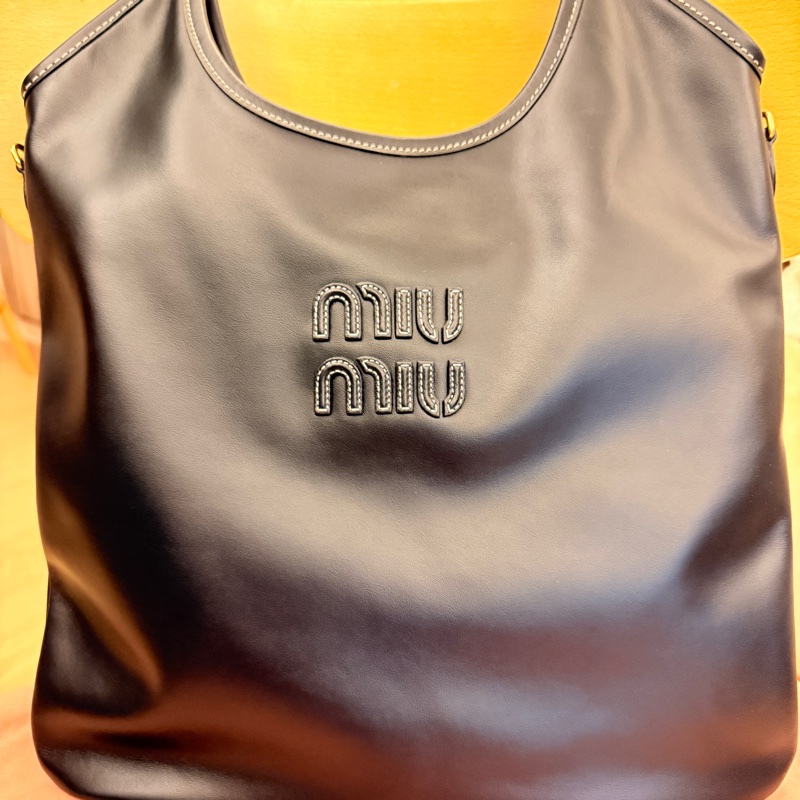 Miu Miu Ivy 大型真皮手提包(黑色)|義大利製|大型尺寸 40×35cm-10
