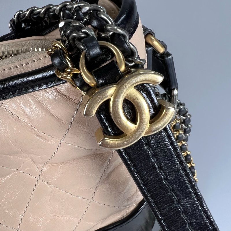 CHANEL 流浪包小號膚色 28開-9