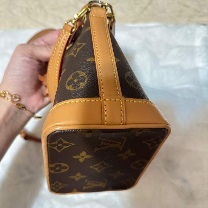 LV 經典 NANO M81085-16