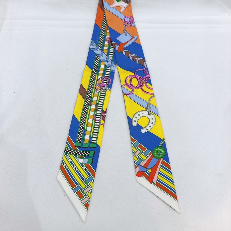 莉亞精品♡Hermes twilly 絲巾 小馬 二手-1