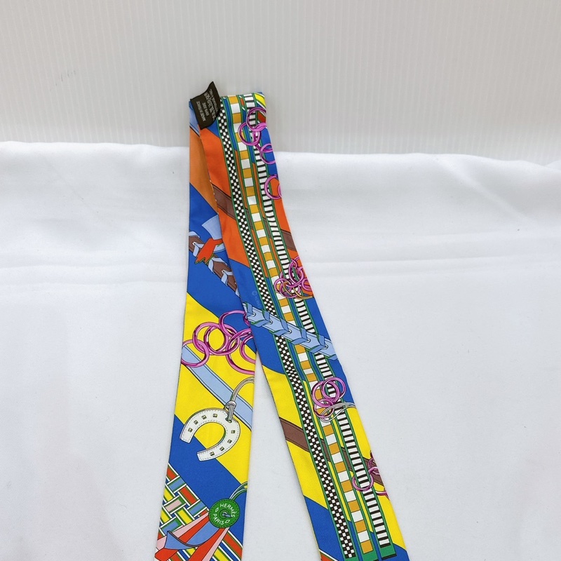 莉亞精品♡Hermes twilly 絲巾 小馬 二手-3