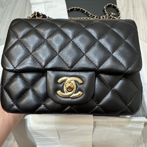 2024年台灣專櫃購買經典小羊皮方胖子，購買後完全捨不得用