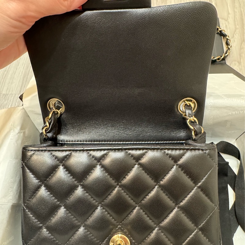 2024年台灣專櫃購買經典小羊皮方胖子,購買後完全捨不得用-6