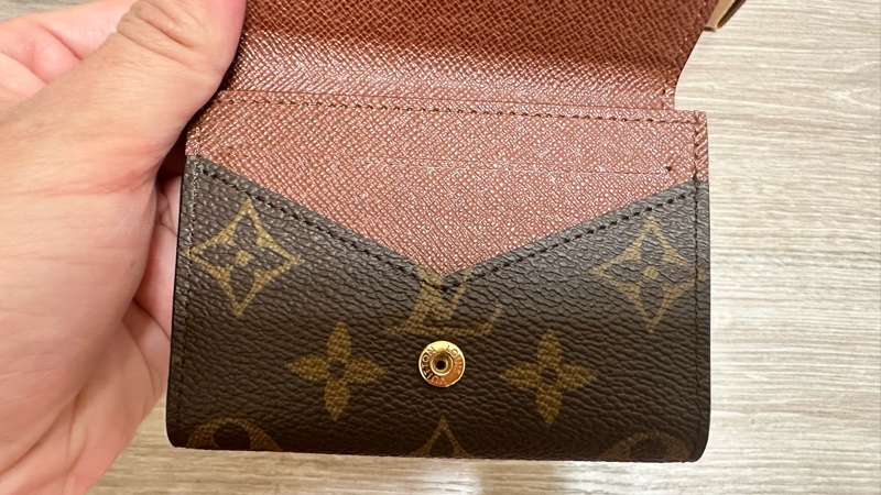 Louis Vuitton 名片夾-16