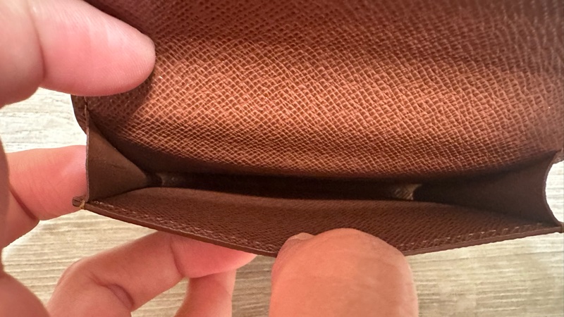 Louis Vuitton 名片夾-18