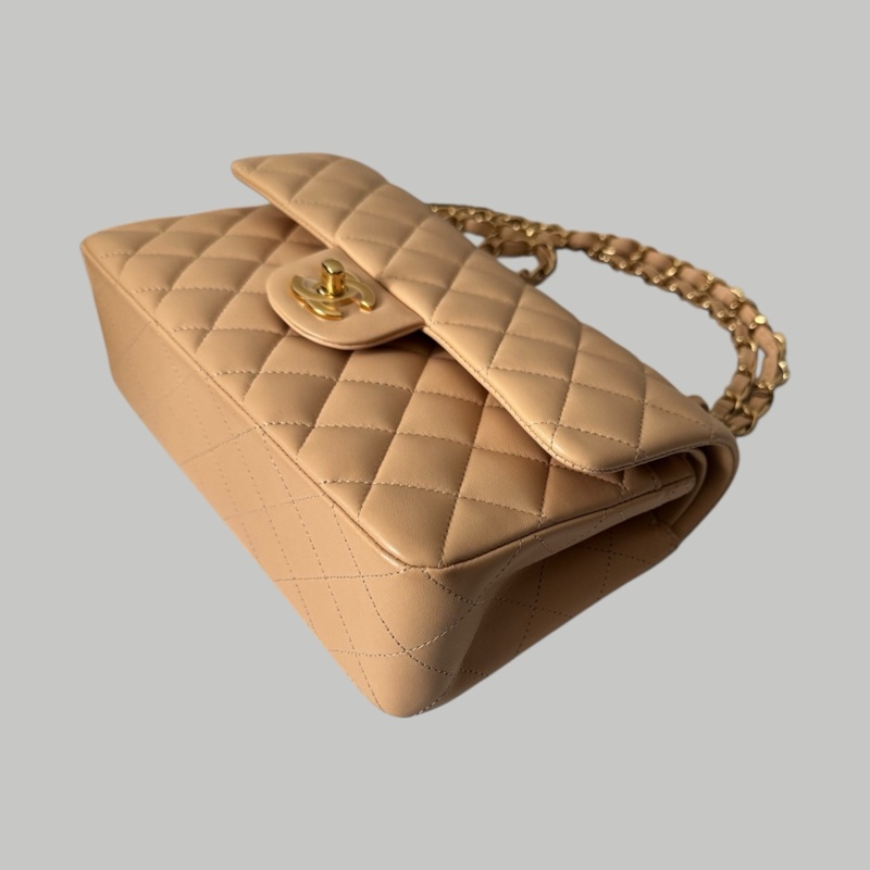 Chanel Lambskin 23cm 羊皮奶茶金扣-14
