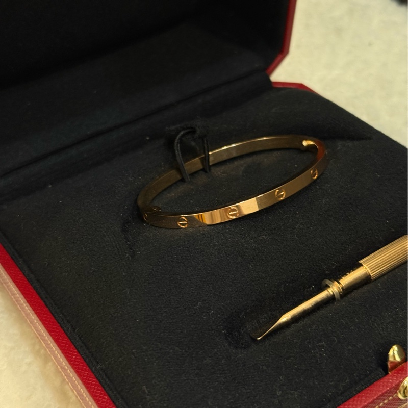 （2025台灣專櫃購入）Cartier love 玫瑰金手環 細版-1