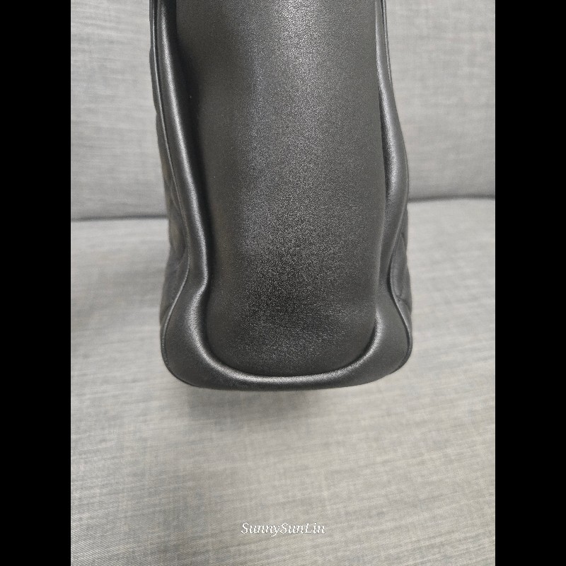 Chanel 香奈兒 黑色 復古銀 牛皮 肩背包 購物包 托特包-14
