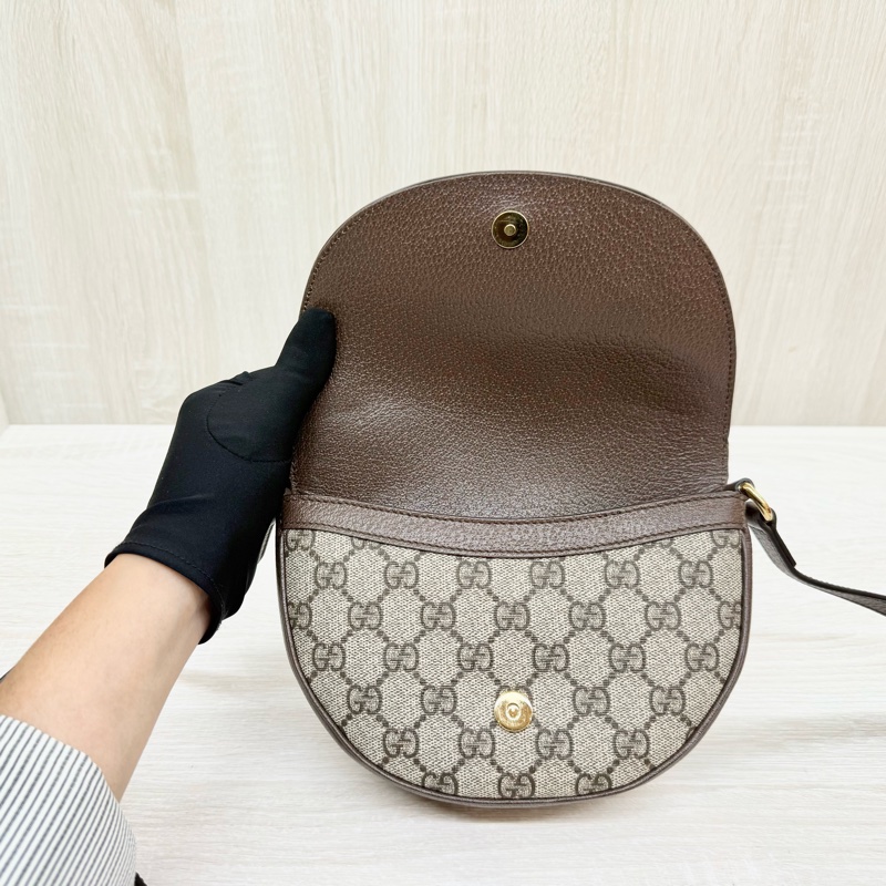 GUCCI老花Ophidia半月型小號斜背包757309-8