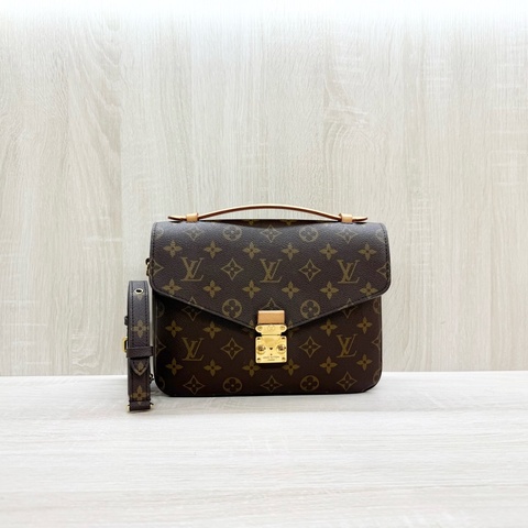 LV原花下蓋Pochette Metis郵差包M44875
