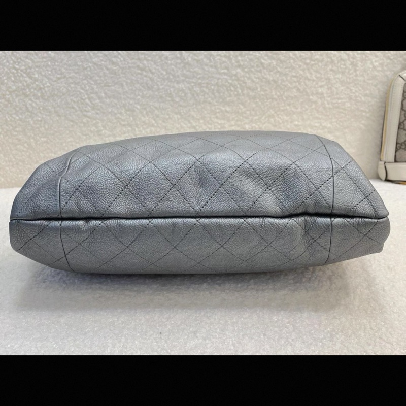 Chanel 銀色荔枝紋牛皮福袋包 錢袋子 98新 小眾不撞款 鐳射21開 31×30cm-6