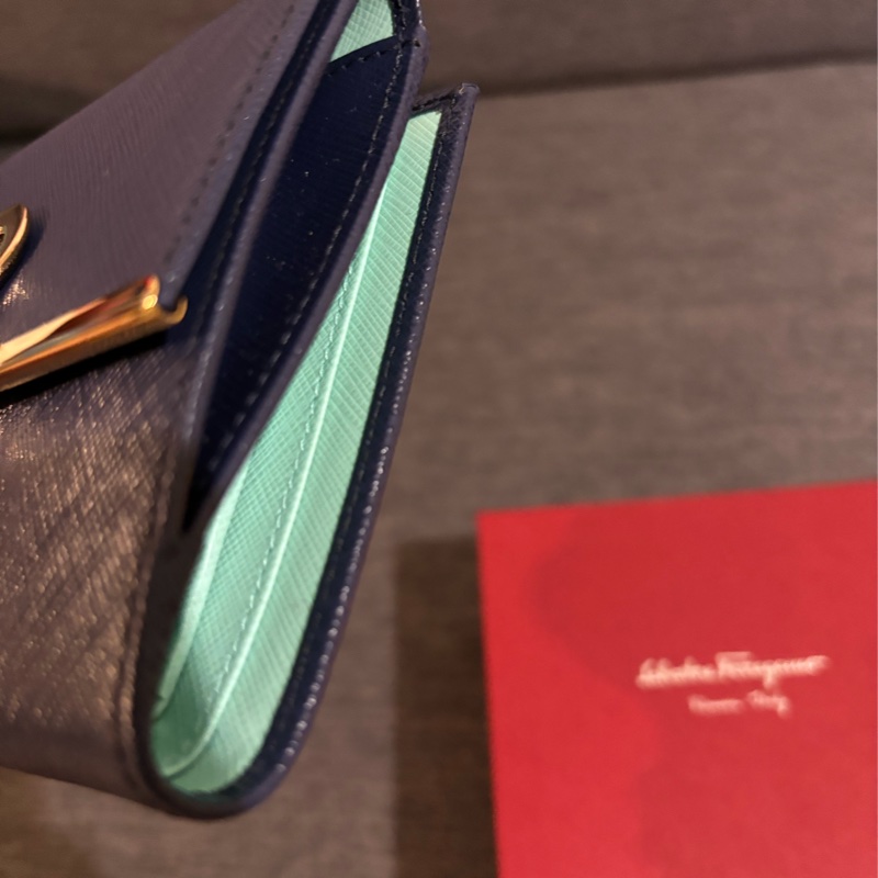 Ferragamo馬蹄短夾-3