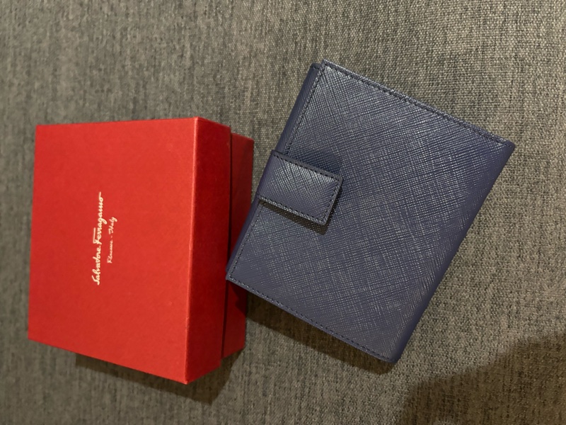 Ferragamo馬蹄短夾-15