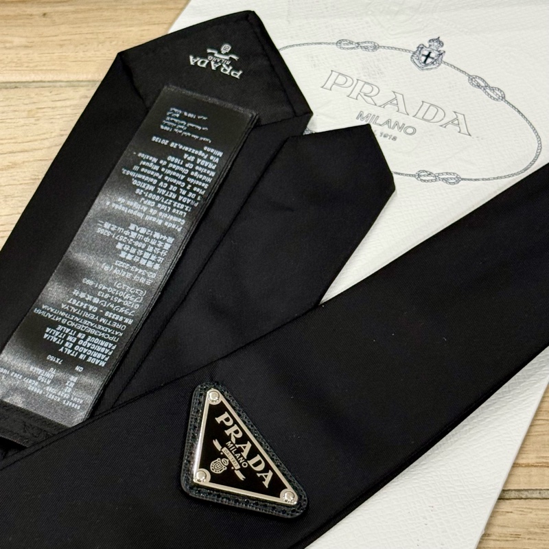 Prada 經典鐵標Re-Nylon黑色尼龍領帶-5
