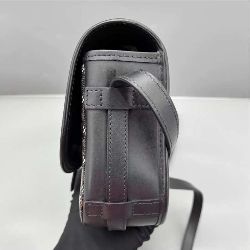 超稀有單品😍99新🆕Goyard戈雅黑色小號老花插扣郵差包單肩斜挎包-6