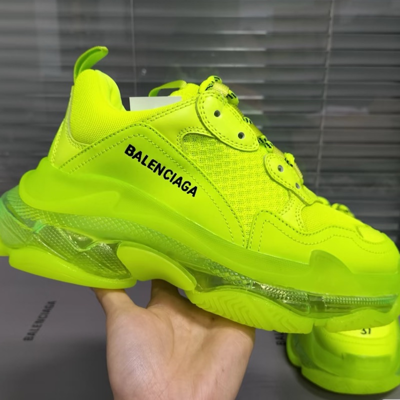 街頭霸王🕶️近新🈶臺灣購證 專櫃原價近4w😻Balenciaga螢光綠triple s 40碼氣墊老爹鞋休閒鞋-0