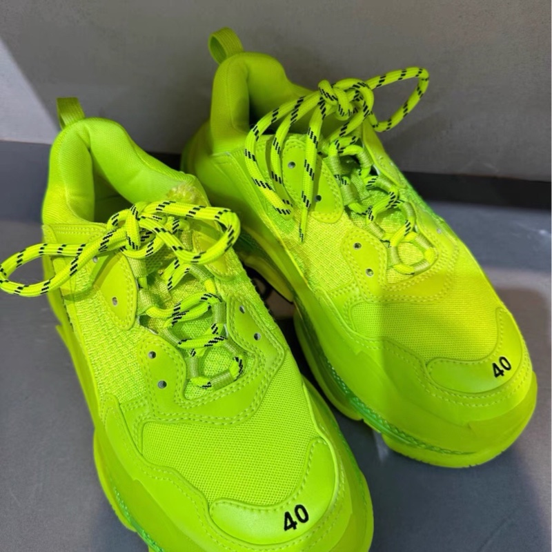 街頭霸王🕶️近新🈶臺灣購證 專櫃原價近4w😻Balenciaga螢光綠triple s 40碼氣墊老爹鞋休閒鞋-9