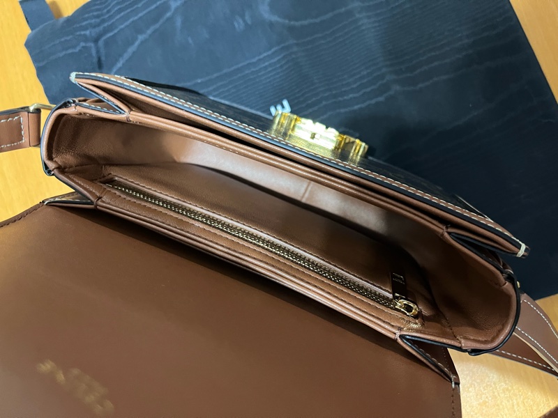 CELINE TEEN TRIOMPHE 棕色老花包-6