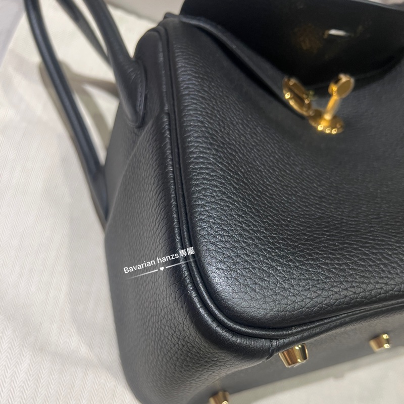 Hermès  Lindy 26黑金牛-15