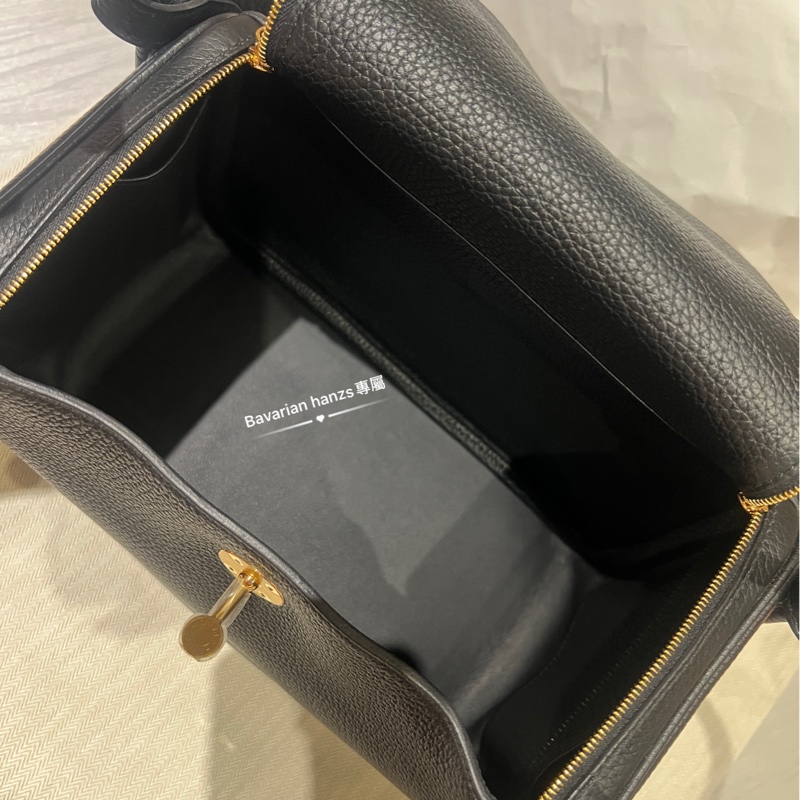 Hermès  Lindy 26黑金牛-20