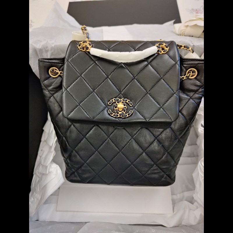 香奈兒19後背包-1