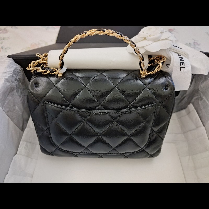 香奈兒手提斜背口蓋包-6