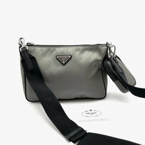 PRADA 灰色尼龍三合一郵差包 24*17*6.5 98新配件塵袋保卡