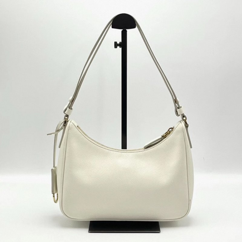 PRADA 白色十字紋牛皮肩背腋下包 22*18*6.5 99新配件塵袋-3