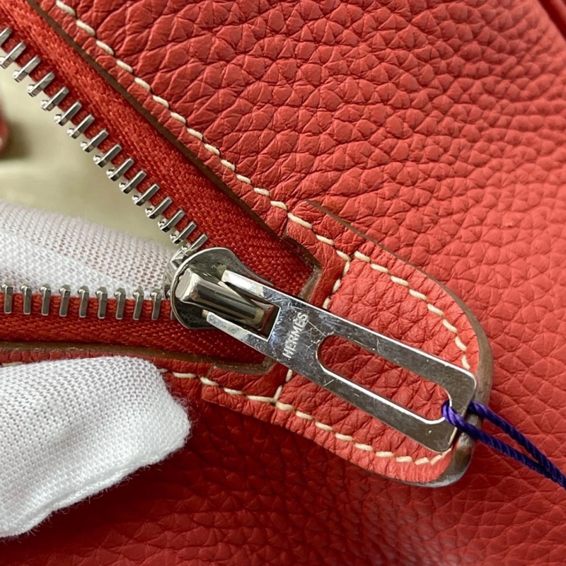 Hermes愛馬仕victoric維多利亞單肩包，框O，配件塵袋吊牌鎖鑰匙，尺寸36*12*23-15