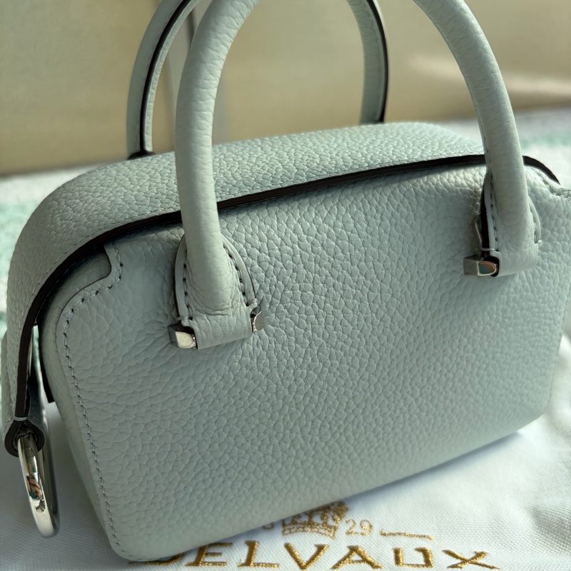 Delvaux coolbox nano 雲朵藍-1