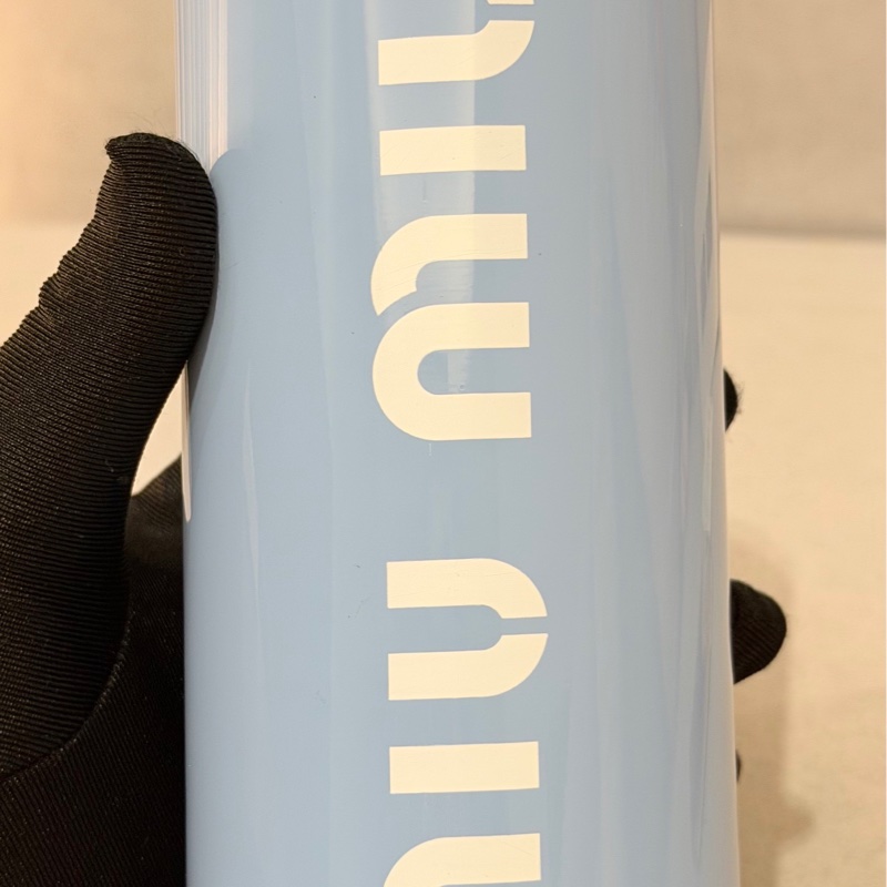 miu miu 500毫升不鏽鋼水壺-1