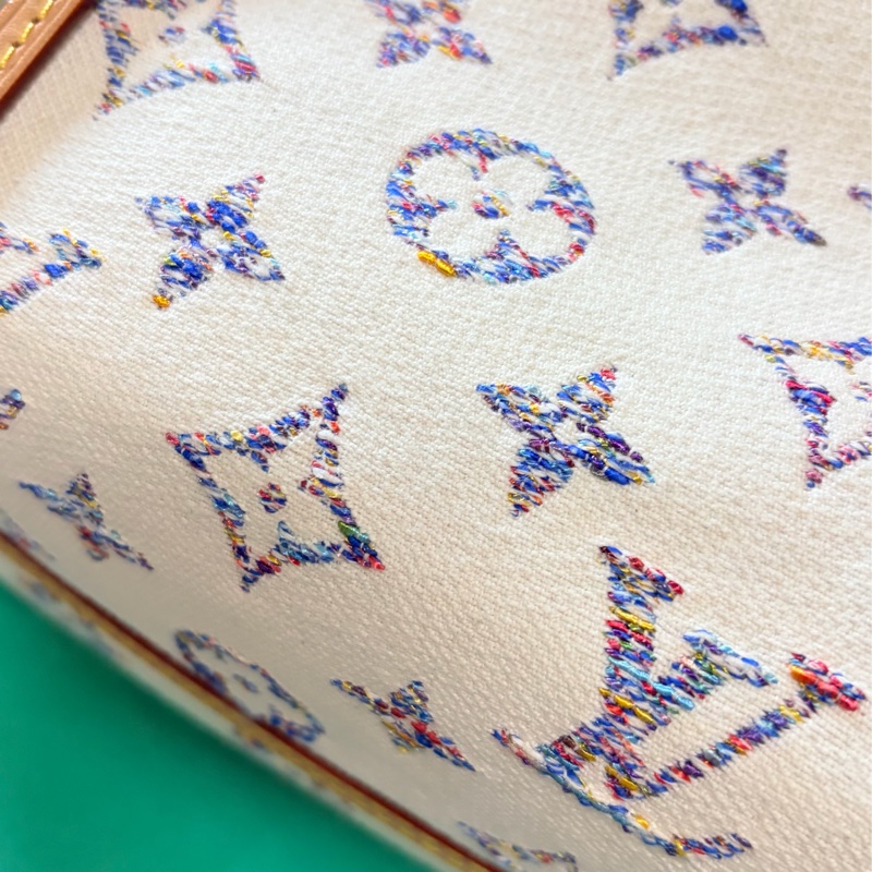 LV Carryall Pm 漂亮緹花肩背托特包 29*13*23-1