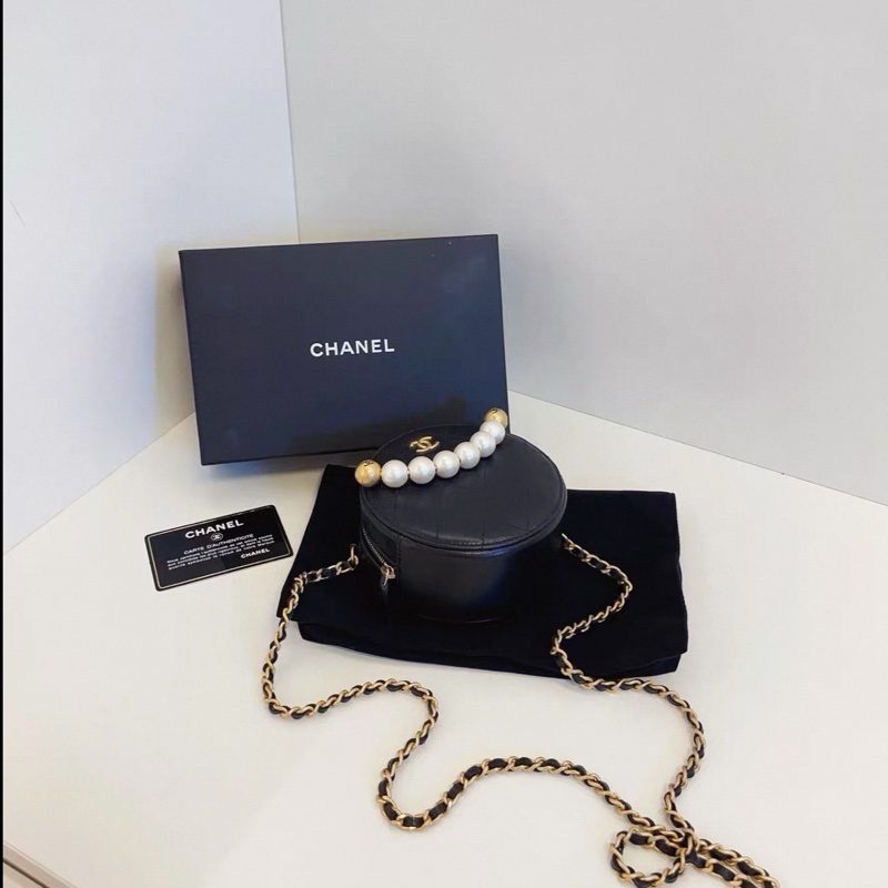 Chanel • 稀有黑金珍珠小圓餅鏈條包 大全配-6