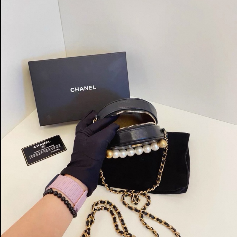 Chanel • 稀有黑金珍珠小圓餅鏈條包 大全配-7