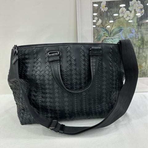 BV葆蝶家 黑色編織手提包