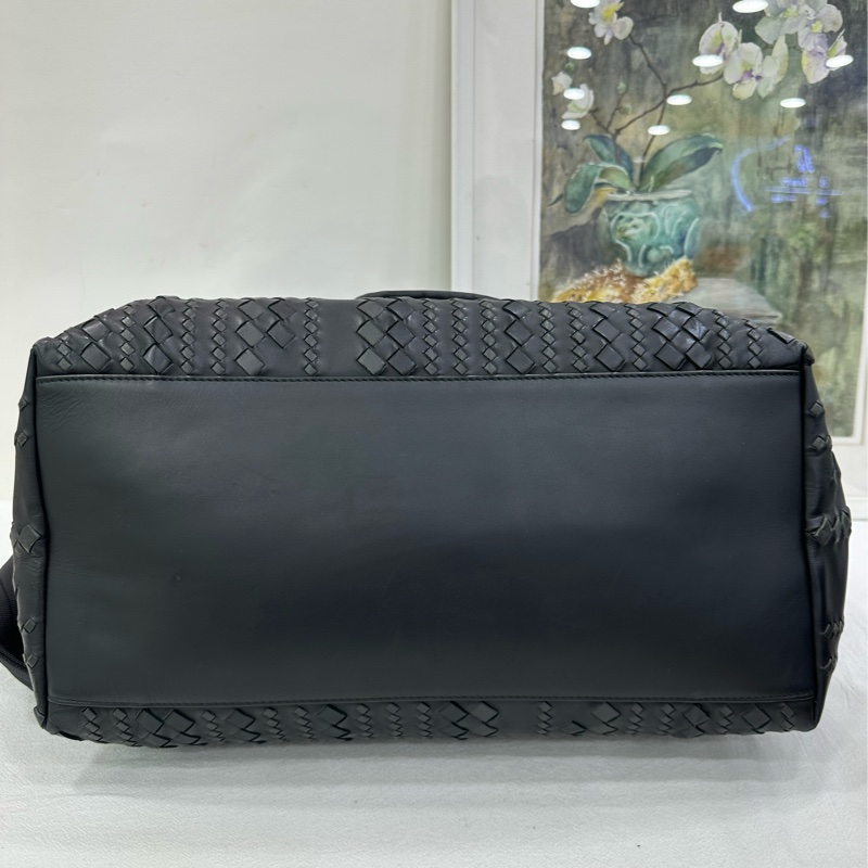 BV葆蝶家 黑色編織手提包-3