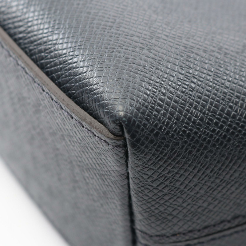 路易威登 Anton 手提單肩斜背包 M33432 Taiga 皮革 藍色海軍藍-6