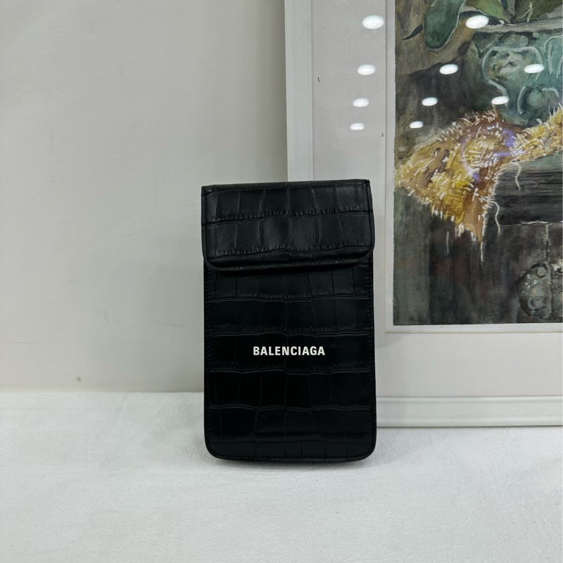 Balenciaga巴黎世家鱷壓手機包-1