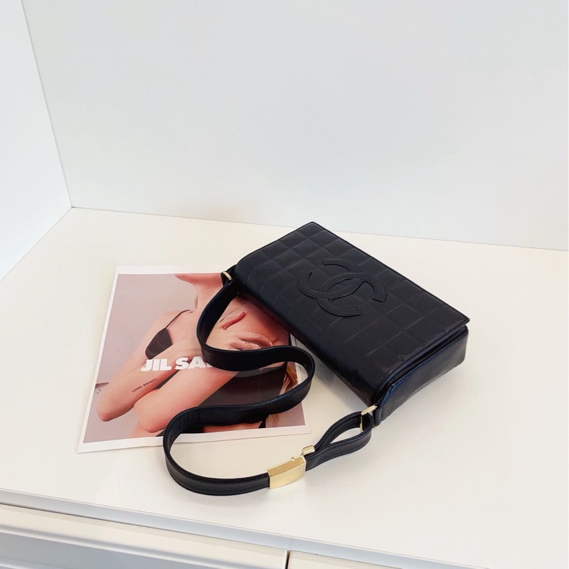 【98新🆕】Chanel 中古黑金橫版 冰格腋下包 經典縫線logo 手提包 單肩包-5
