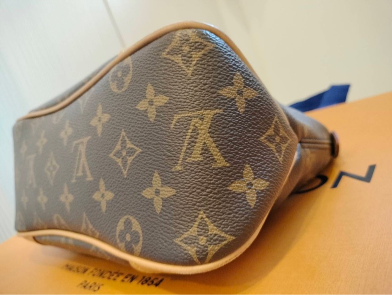 Louis Vuitton（路易威登）「牛角包」Boulogne 系列晶片款-2