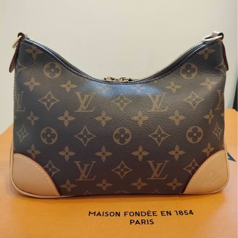 Louis Vuitton（路易威登）「牛角包」Boulogne 系列晶片款-4