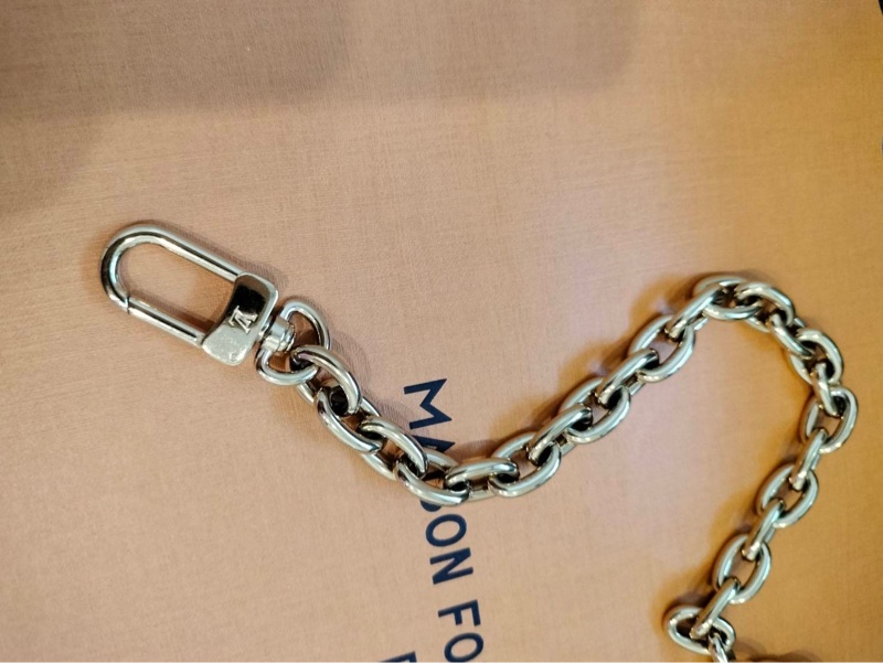 Louis Vuitton（路易威登）「牛角包」Boulogne 系列晶片款-16