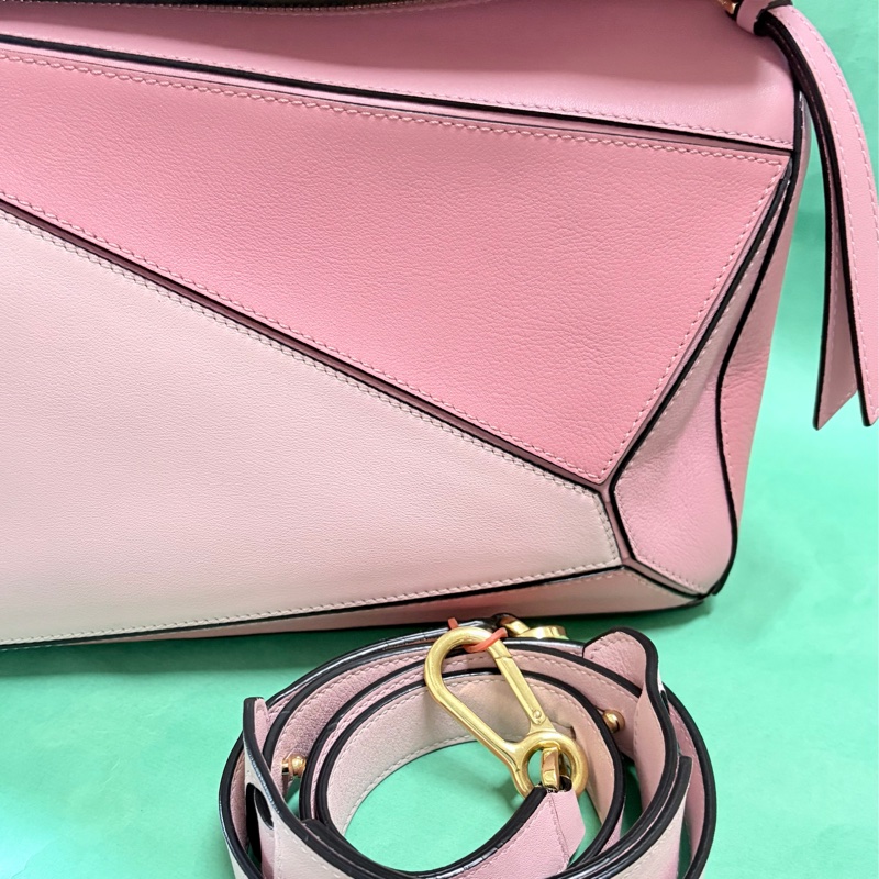 LOEWE 羅威 深淺粉色拼接手提/斜背包 28*13*17-1