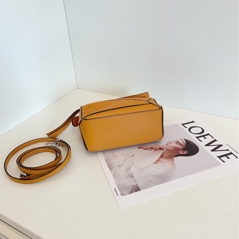 【99閒置🆕】Loewe mini puzzle荔枝皮 黃棕色 迷你幾何包手提包 斜挎包 單肩包-6
