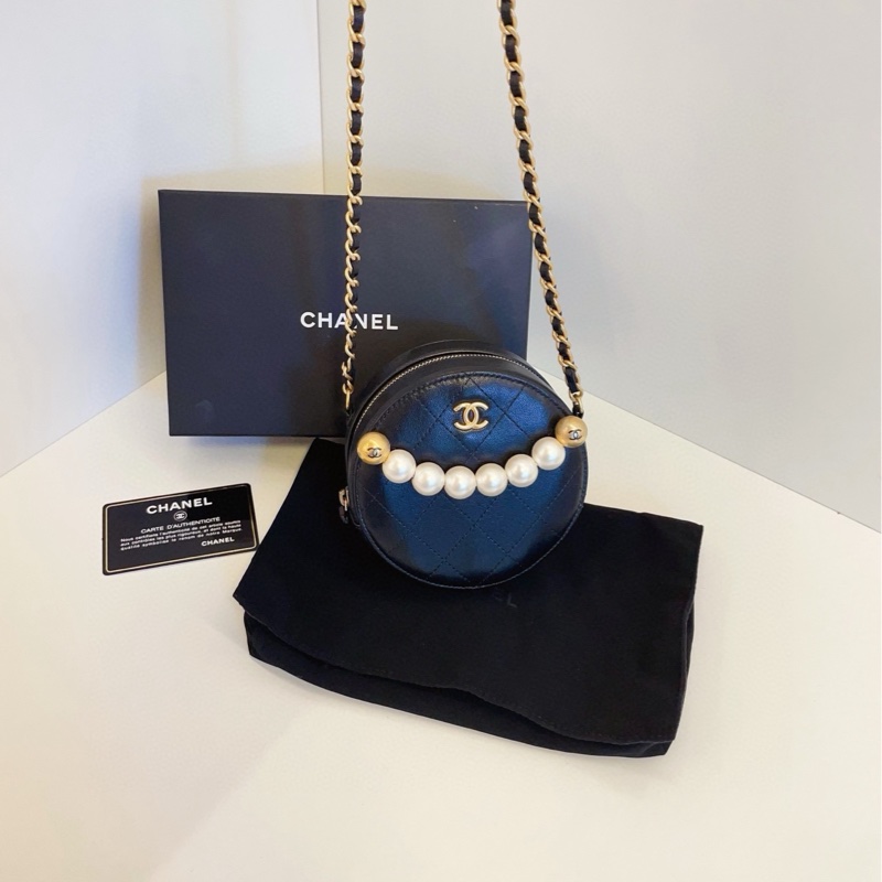 【99新閒置🆕】Chanel 黑金珍珠小圓餅鏈條包 手提包 斜挎包 單肩包-6