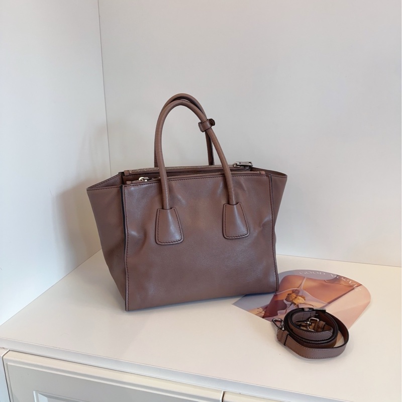 【98新🆕】Prada 經典大地色蝙蝠包手提包 單肩包-1