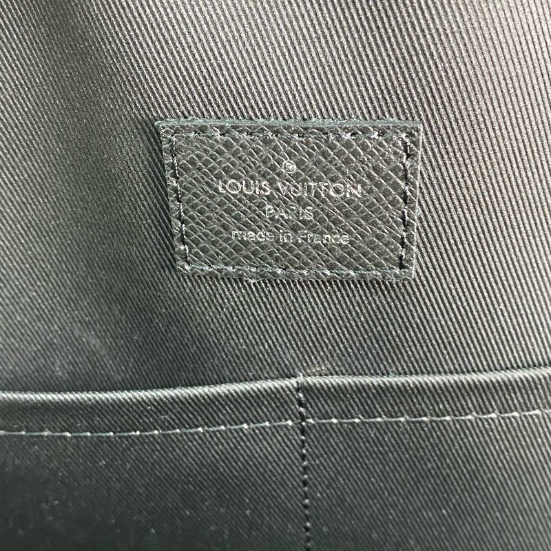 △ Louis Vuitton 路易威登 Black Taiga Leather Avenue Backpack M30977 黑色防刮小牛皮背包 - 257021459-16