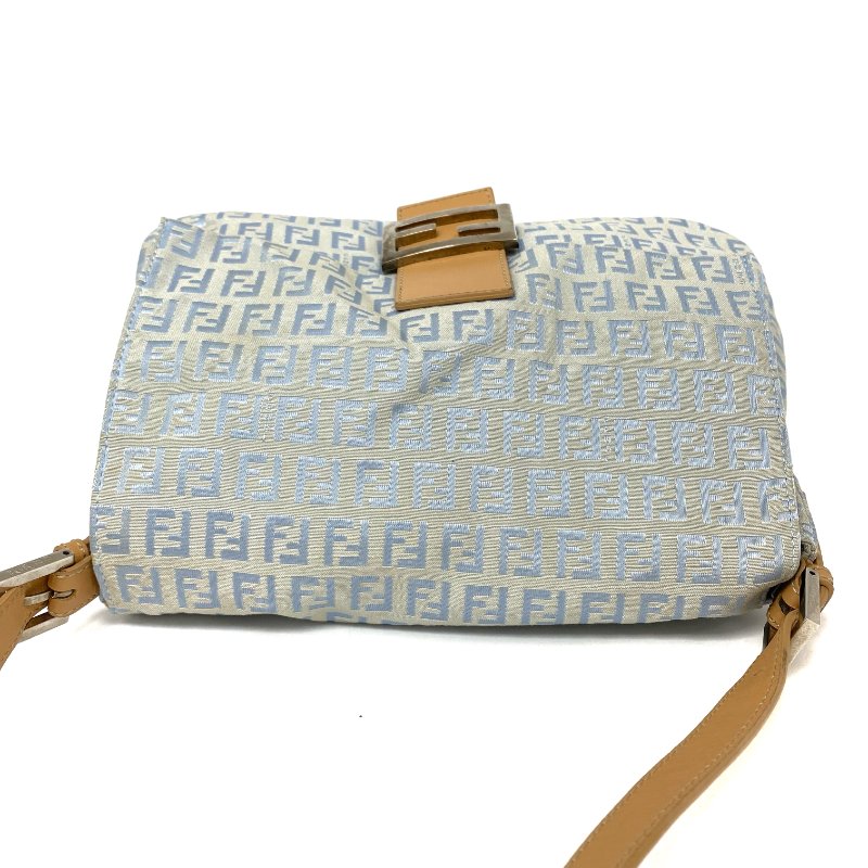 ☆ Fendi 芬迪 Light Blue Zucchino Canvas Mamma Baguette Shoulder Bag 淺藍色老花法棍肩背袋 - 257022489-4